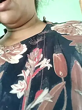 Snapshot of Monika_telugu_queen chatting on 04-15-26, 06:53 Monika telugu queen online show from 04-15-26, 06:53