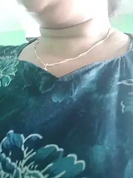 Snapshot of Monika_telugu_queen chatting on 06-29-26, 09:37 Monika telugu queen online show from 06-29-26, 09:37