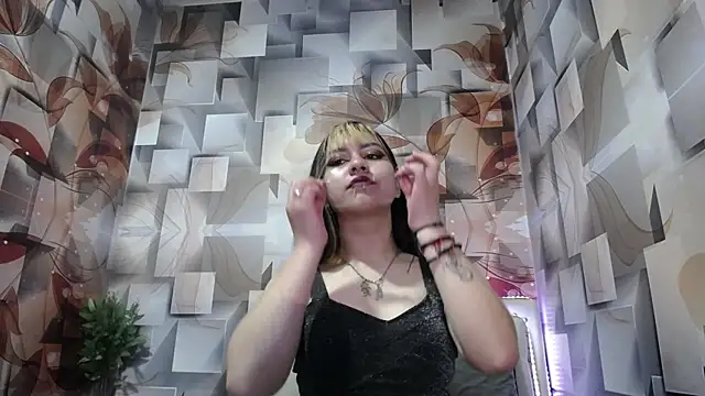 star  pink online show from 04-15-26, 01:18