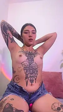 Snapshot of GigixXxOS chatting on 04-30-26, 10:36 GigixXxOS online show from 04-30-26, 10:36