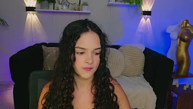 Snapshot of MaraVelvett chatting on 07-05-26, 10:50 MaraVelvett online show from 07-05-26, 10:50