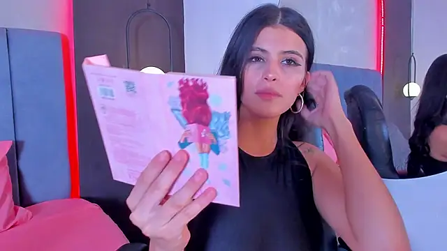 Snapshot of gia__malkova1 chatting on 04-16-26, 01:50 gia malkova1 online show from 04-16-26, 01:50