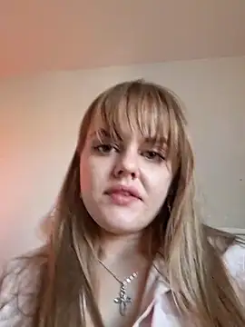 starlitceleste online show from 04-24-26, 01:30