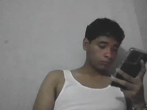 mauri zzz online show from 04-12-26, 03:44