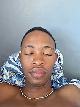 youngAndReckles online show from 04-15-26, 07:15