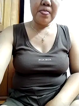 Snapshot of _Min_sexy_ chatting on 06-01-26, 03:25 Min sexy online show from 06-01-26, 03:25