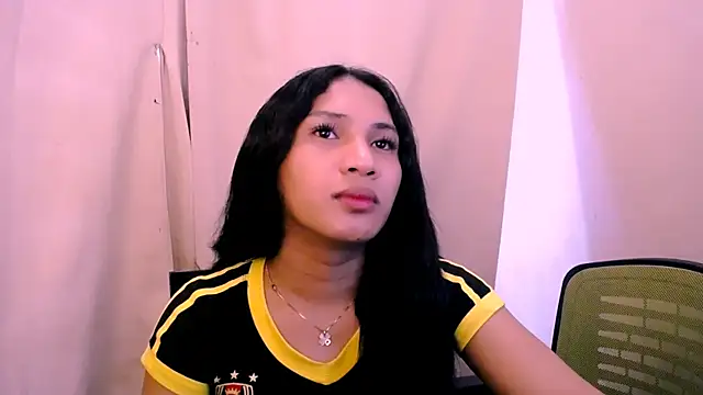 Snapshot of slutty_aki chatting on 05-13-26, 05:05 slutty aki online show from 05-13-26, 05:05