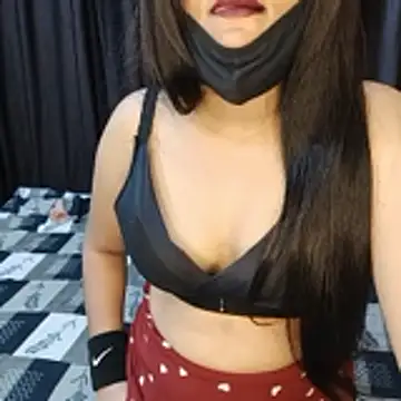 Snapshot of Eleena_G chatting on 06-18-26, 08:46 Eleena G online show from 06-18-26, 08:46