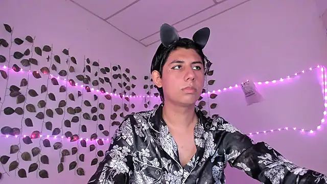 Ericahot3 online show from 04-11-26, 03:49