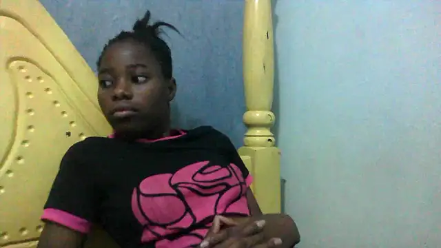Snapshot of Rerpuss1 chatting on 07-15-26, 10:09 Rerpuss1 online show from 07-15-26, 10:09