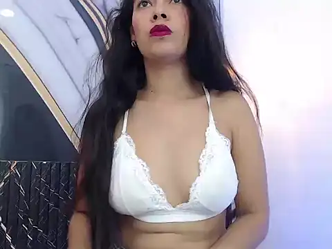 Vanessa Lune online show from 04-24-26, 12:07