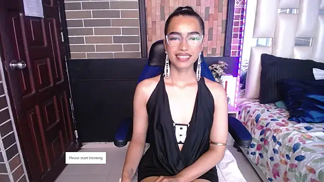 Snapshot of Miaa_ferrari1 chatting on 05-13-26, 10:56 Miaa ferrari1 online show from 05-13-26, 10:56