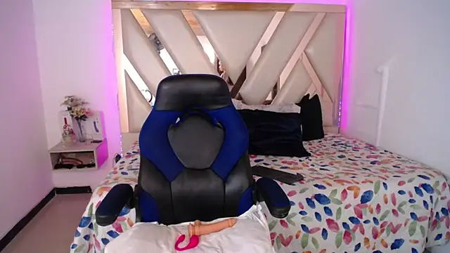 Snapshot of Miaa_ferrari1 chatting on 06-04-26, 11:49 Miaa ferrari1 online show from 06-04-26, 11:49