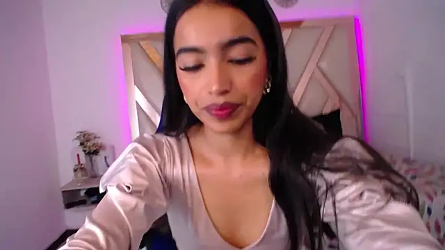 Snapshot of Miaa_ferrari1 chatting on 06-12-26, 11:42 Miaa ferrari1 online show from 06-12-26, 11:42