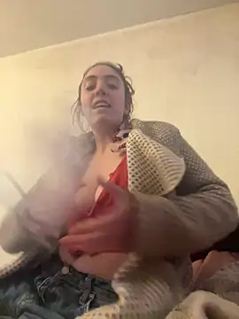 Snapshot of miss_bbyxxx chatting on 02-10-26, 02:32 miss bbyxxx online show from 02-10-26, 02:32