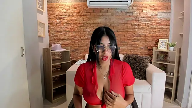 noa joness online show from 07-20-26, 10:01