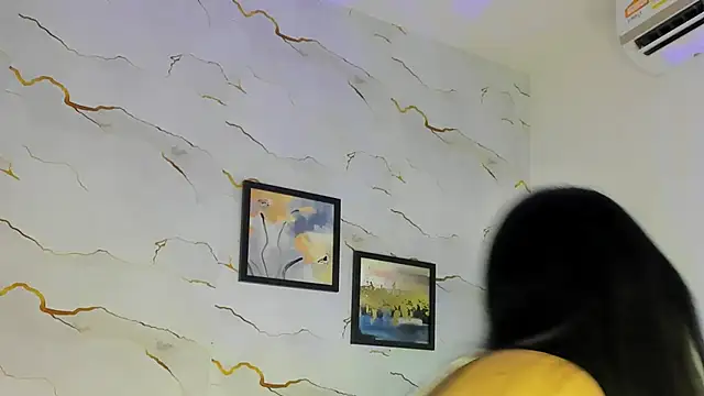 Snapshot of Candicewayne chatting on 05-25-26, 12:00 Candicewayne online show from 05-25-26, 12:00