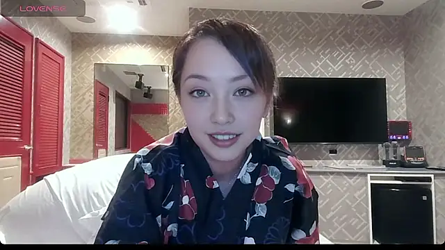 Snapshot of Yuu_jpn chatting on 07-12-26, 11:12 Yuu jpn online show from 07-12-26, 11:12