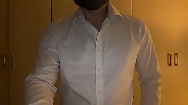 EastHunter online show from 04-14-26, 01:39