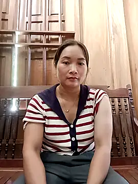 Snapshot of -Hanchu- chatting on 08-05-26, 06:05 -Hanchu- online show from 08-05-26, 06:05