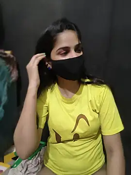 Snapshot of sexy_bhabhii chatting on 06-11-26, 09:18 sexy bhabhii online show from 06-11-26, 09:18