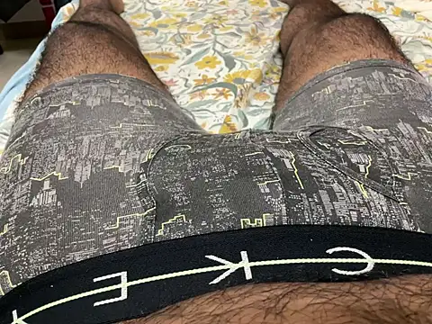 Snapshot of smalldick1202 chatting on 04-16-26, 07:20 smalldick1202 online show from 04-16-26, 07:20