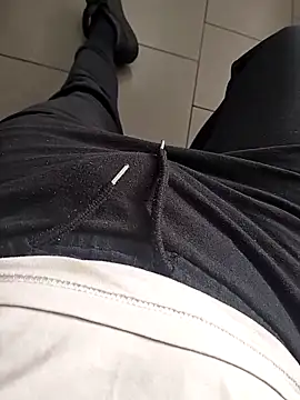 fax4589 online show from 04-15-26, 07:37