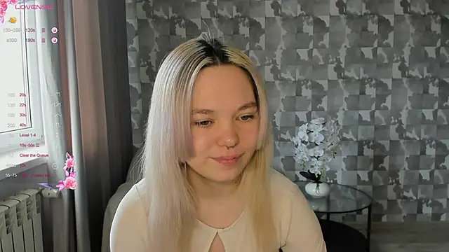 Anna Delon online show from 04-19-26, 07:07