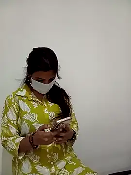 Anjali hot33 online show from 04-17-26, 05:54