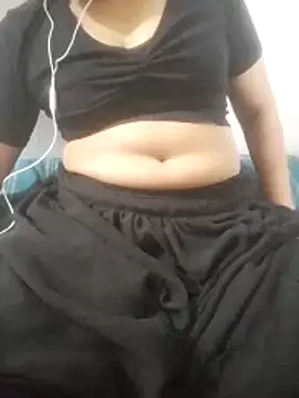 Anglebeb69 online show from 04-24-26, 07:11