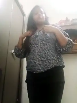 its mona 001 online show from 04-27-26, 07:12