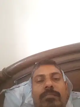 Snapshot of sk022 chatting on 04-30-26, 02:40 sk022 online show from 04-30-26, 02:40