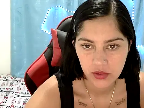 Bandida553 online show from 04-17-26, 11:52