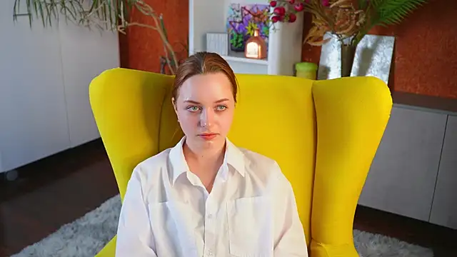 Snapshot of MurielJoo chatting on 04-14-26, 12:44 MurielJoo online show from 04-14-26, 12:44