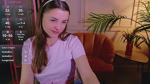 Jane Fisher  online show from 04-19-26, 09:39