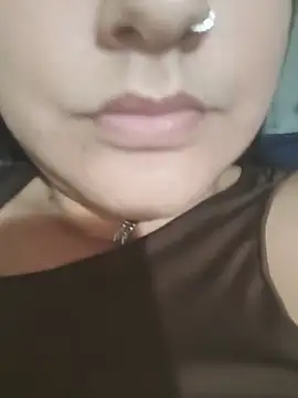 Snapshot of Luna-elle chatting on 06-24-26, 03:11 Luna-elle online show from 06-24-26, 03:11
