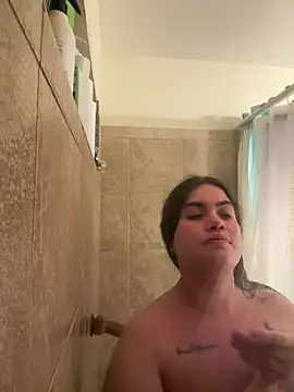 Snapshot of Islandmamita chatting on 04-27-26, 04:10 Islandmamita online show from 04-27-26, 04:10