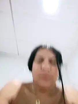 Valentinamorena online show from 04-13-26, 08:58