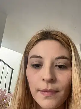 Bunnysweet95 online show from 04-17-26, 10:24