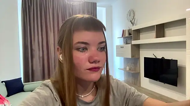 Snapshot of doana_bebriti chatting on 07-22-26, 10:07 doana bebriti online show from 07-22-26, 10:07