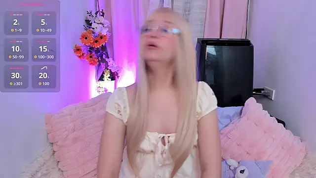 sweett fire online show from 06-16-26, 10:34