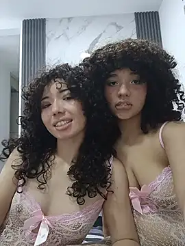 Chloe and Violeta online show from 08-09-26, 03:23