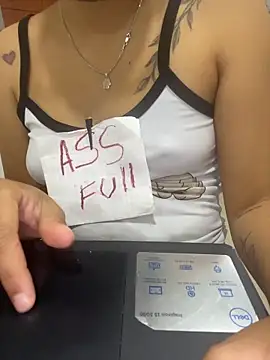 Whore Dirty Messyy online show from 05-01-26, 04:17