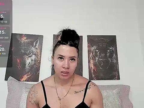 Snapshot of AngelMartinss chatting on 05-01-26, 02:21 AngelMartinss online show from 05-01-26, 02:21