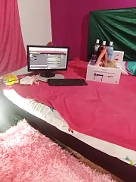 Kaissy dollts online show from 04-15-26, 08:32