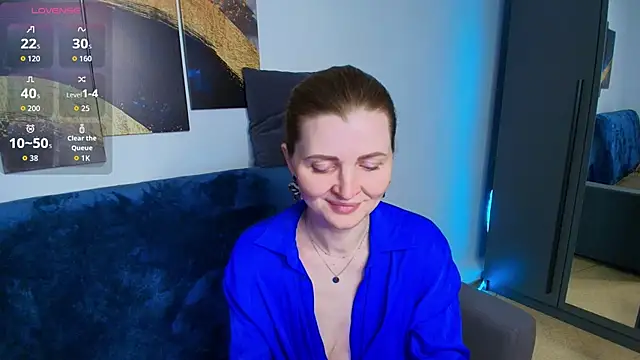 Snapshot of Liza__Evans chatting on 06-16-26, 02:03 Liza Evans online show from 06-16-26, 02:03