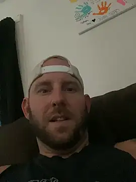 phattyluv89 online show from 06-19-26, 03:27