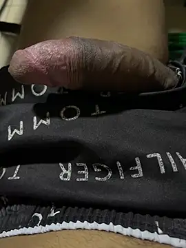 picanervosa04 online show from 04-18-26, 06:06