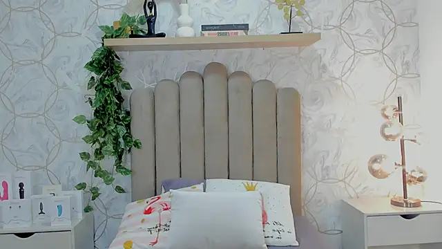 katherine glow online show from 06-29-26, 07:14
