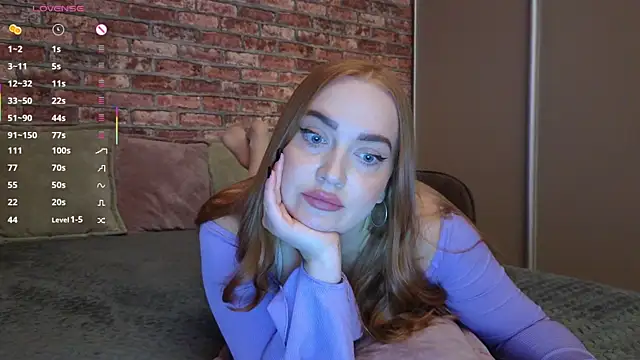 Snapshot of LeryKiss chatting on 04-29-26, 01:37 LeryKiss online show from 04-29-26, 01:37
